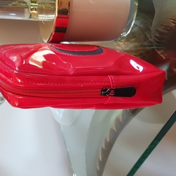 Christian Dior Makeup Bag - Picture 5 of 8